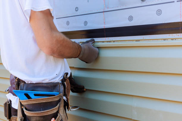 Trusted Emergency Siding Repair service in Spring Valley, IL - Creative Siding